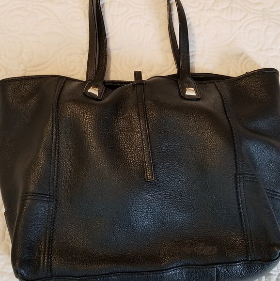 Stella & Dot Handbags - Stella & Dot Paris Msrket Tote